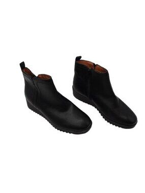 NWOB Eurosoft by Sofft Women's Dallan Wedge Ankle Booties Black Size 6.5